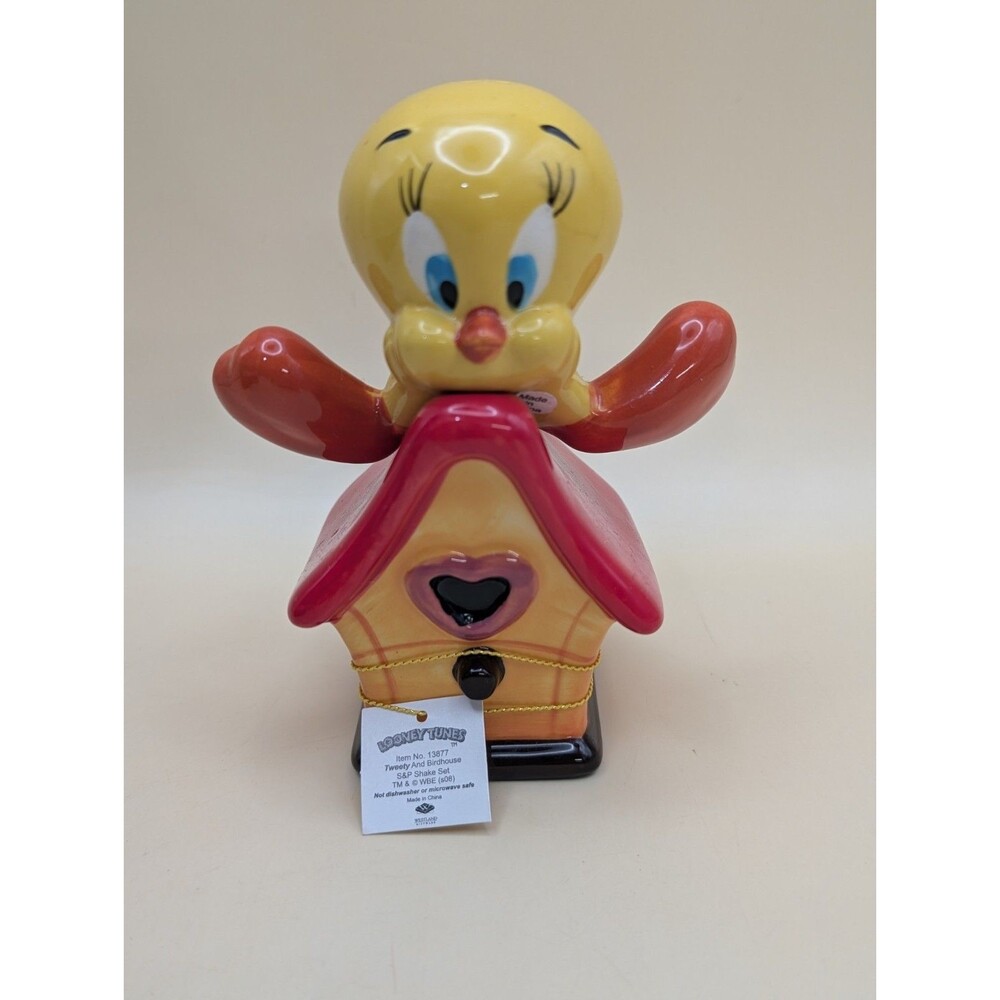 Vtg Looney Tunes Tweety Bird on Birdhouse Ceramic Salt & Pepper Shaker Set W/Box